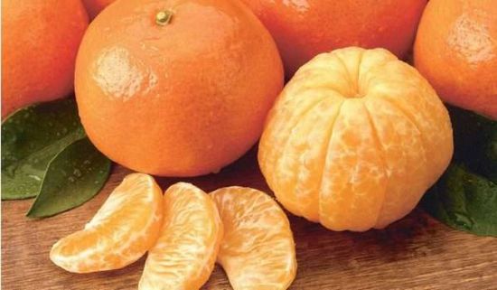 دراسة:  البرتقال واليوسفي يساعدان في تخفيف السمنة