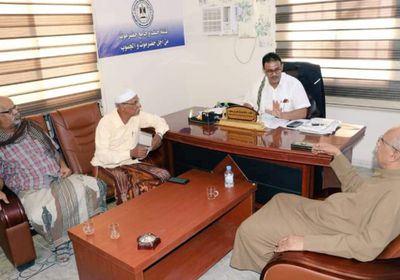 الكثيري وبن سميدع يبحثان توحيد جهود إخراج "العسكرية الأولى" من حضرموت