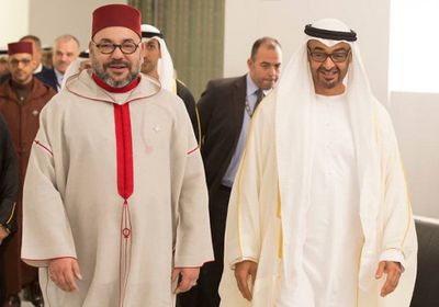 الرئيس الإماراتي يهنئ العاهل المغربي بتأهل منتخب بلاده بالمونديال