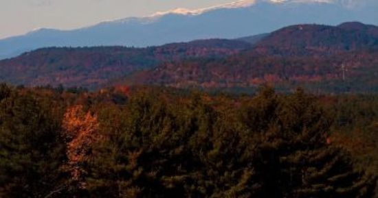 مصرع رجل أمريكي بعد سقوطه من أعلى قمة جبل