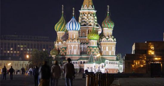 روسيا تلغي احتفالات الكرملين برأس السنة