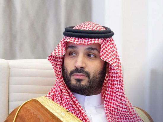 ولي العهد السعودي يستقبل رئيس الوزراء الأردني بالرياض