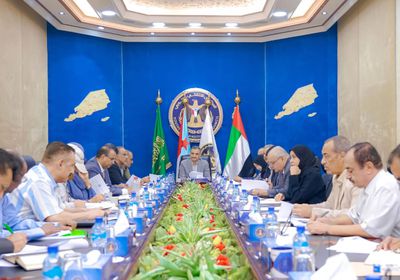 "رئاسة الانتقالي" تستنكر تقاعس الحكومة عن محاسبة الفاسدين