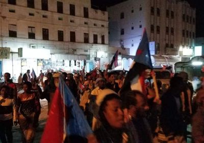 جماهير تريم تطالب بطرد الإخوان وملشياتهم (صور)