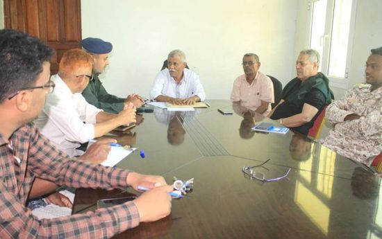 لجنة تقصي للتحقيق بملابسات حريق ميناء المكلا