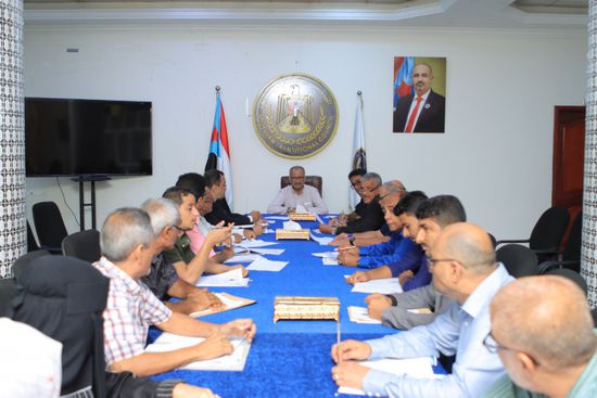 "الانتقالي" يدين محاولة اغتيال رئيس "تنفيذية" حضرموت