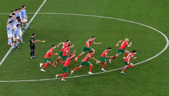 تشكيل المغرب الرسمي أمام فرنسا بكأس العالم.. مفاجآت بالجملة