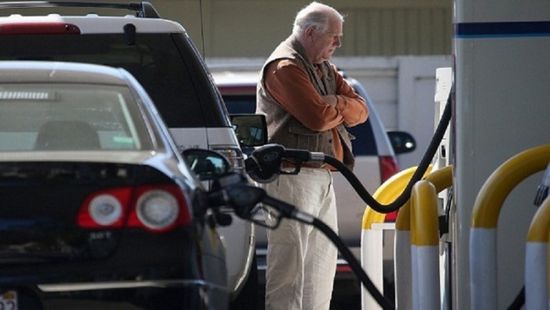 تراجع أسعار البنزين في أمريكا بأكثر من 1%