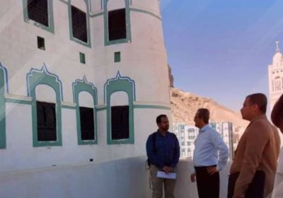 اليونسكو تتفقد الأضرار بقصر سيئون تمهيدا لترميمه