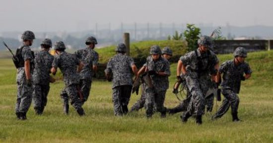 اليابان تعزز قدراتها العسكرية الهجومية