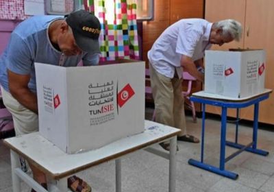 فتح مراكز الاقتراع للانتخابات التشريعية في تونس