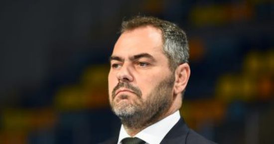 إيقاف مدرب السلة للأهلي مباراتين