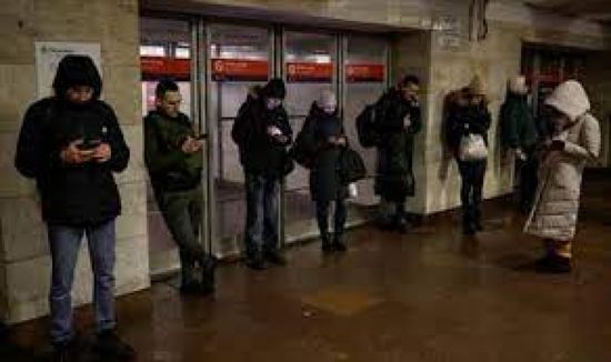 عودة الخدمة إلى شبكة المترو في كييف