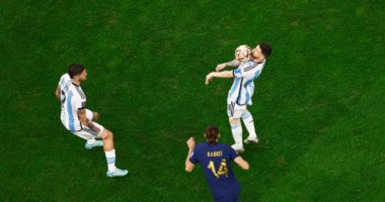ميسي يسجل أول أهداف الأرجنتين بشباك فرنسا