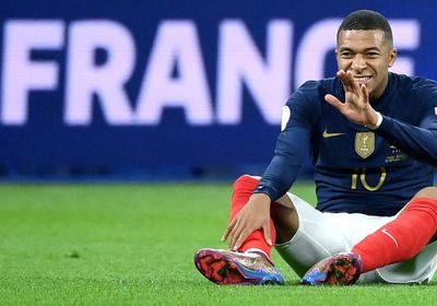 مبابي هو ثاني لاعب يسجل ثلاثية في نهائي كأس العالم