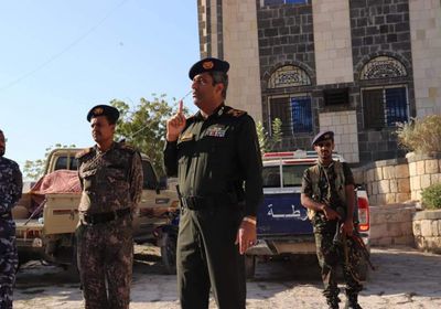 العميد الجابري يتفقد إدارة البحث الجنائي في حضرموت
