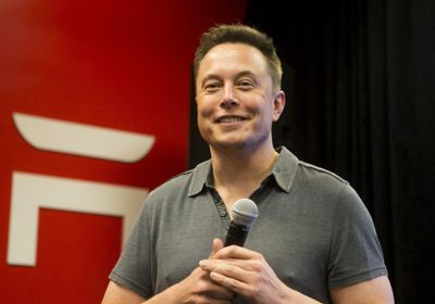 البرلمان الأوروبي يدعو "ماسك" للمثول أمامه