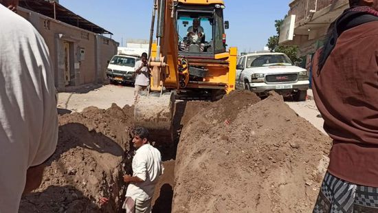 مشروع لتقوية شبكة المياه بحي الطيارين في الممدارة