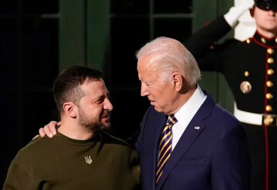 مجلة أمريكية تتوقع فشل زيارة زيلينسكي لواشنطن