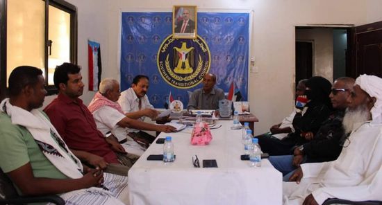 انتقالي المكلا يندد بمحاولات الإخوان شق الصف الحضرمي