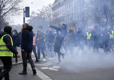 اشتباكات بين الشرطة الفرنسية ومحتجين أكراد في باريس