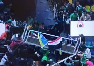 سقوط مدرج خلال مباراة الأهلي والاتحاد السكندري