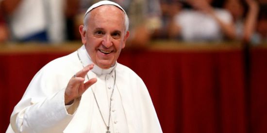 بابا الفاتيكان يوجه رسائل للكاثوليك