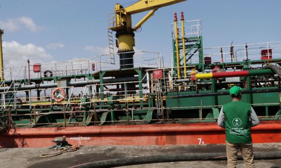 ميناء نشطون يستقبل دفعة من منحة المشتقات السعودية