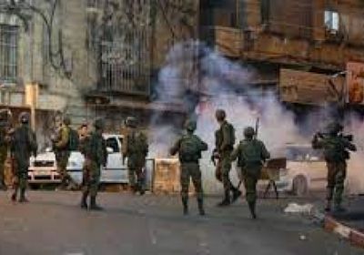 إصابة فلسطينيين في اقتحام قوات الاحتلال مدينة الخليل