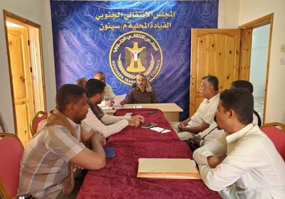 انتقالي سيئون يستعرض خطة نشاطاته بالفصل المقبل