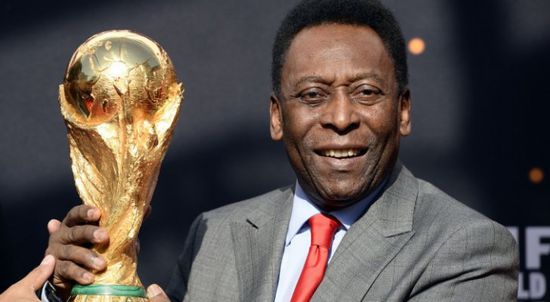 وفاة أسطورة كرة القدم البرازيلي بيليه عن 82 عامًا