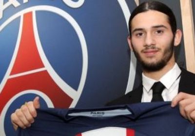 باريس سان جيرمان يتعاقد مع موهبة المغرب