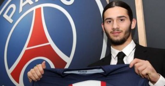 باريس سان جيرمان يتعاقد مع موهبة المغرب