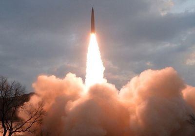 كوريا الشمالية تطلق صاروخًا باليستيًا باتجاه البحر