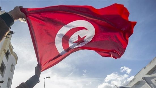 تعطل شاحنة محملة بالجعة بتونس يثير أزمة
