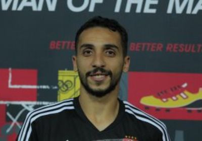 حجم إصابة كريم فؤاد لاعب الأهلي وموعد عودته للملاعب