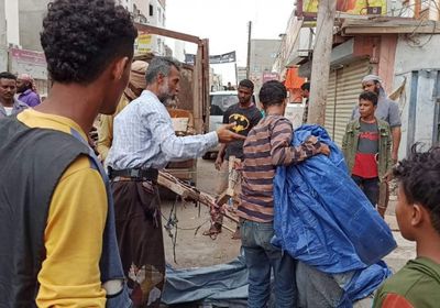 إزالة التعديات على الشوارع العامة بالمنصورة