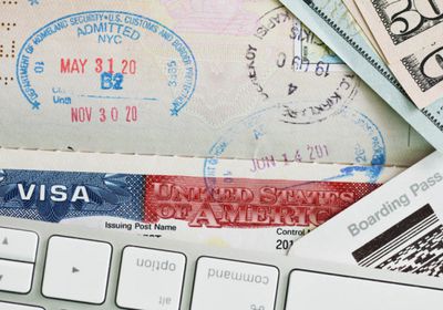 واشنطن تستأنف جميع خدمات تأشيرات الهجرة للكوبيين