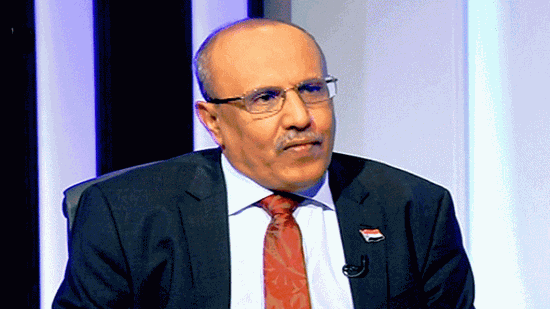 "الانتقالي" يدين الهجوم الإرهابي بسيارتين مفخختين وسط الصومال