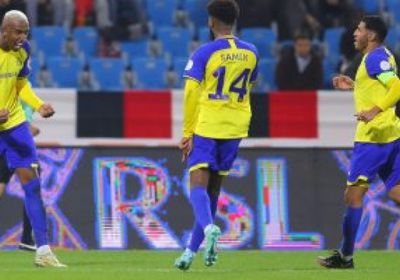 النصر يلتقي الطائي في طريق الحفاظ على الصدارة