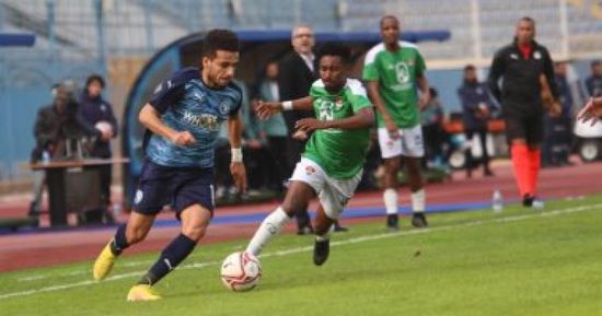 بيراميدز يفوز برباعية على غزل المحلة