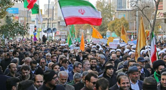 بريطانيا تستنكر إعدام إيران محتجين