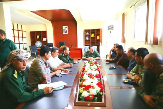 مدير أمن عدن يبحث تعزيز الإنجازات الأمنية بالعاصمة