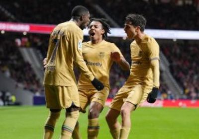 برشلونة يتفوق على أتلتيكو مدريد بهدف في الشوط الأول