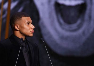 مبابي يدافع عن زيدان بعد تصريحات رئيس الاتحاد الفرنسي