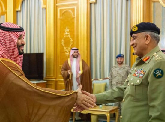 السعودية وباكستان تستعرضان العلاقات الثنائية