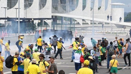 الجزائر يستنكر الأحداث الأخيرة بالبرازيل