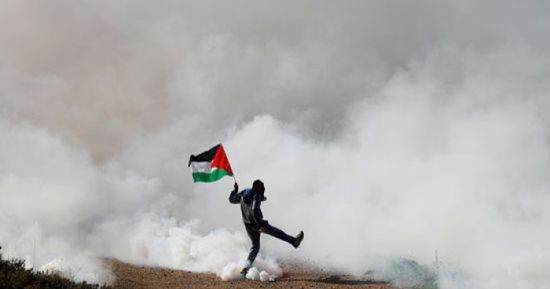 فلسطين تطلع مبعوث الأمم للسلام على انتهاكات الاحتلال