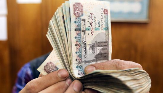 تحرك سعر الدولار في مصر إلى 29.4 جنيه