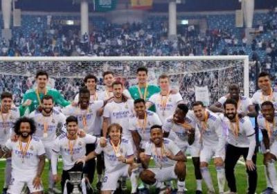 بنزيما يقود تشكيل ريال مدريد في مواجهة فالنسيا